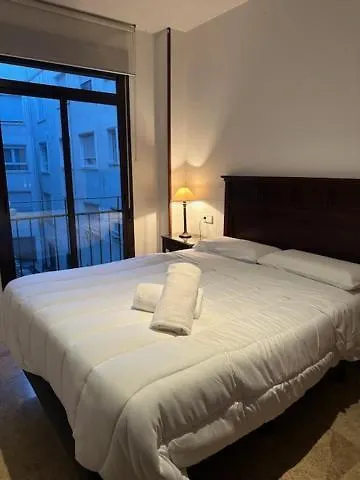 Daire Apartamento Duque De Horna Cordoba